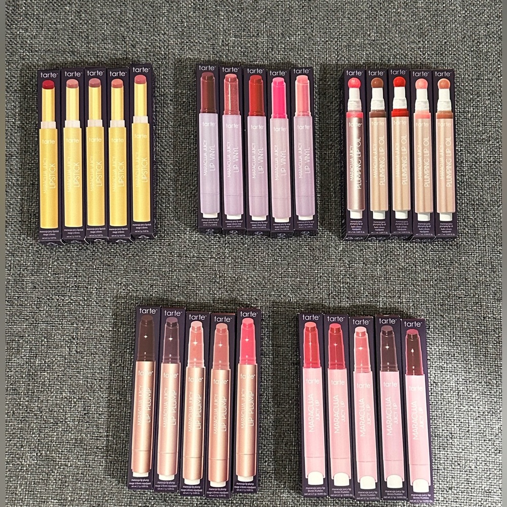 - Bundled of 25 Tarte Maracuja Juicy Lips